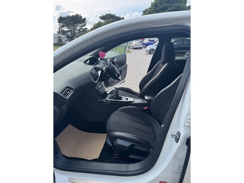 Used Peugeot 308 2016 for sale - 76605285: Photo 19