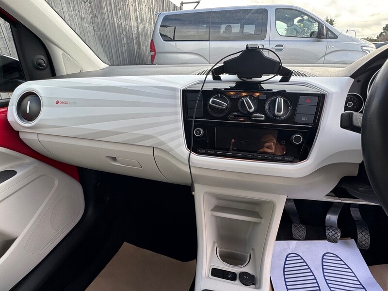 Used Volkswagen up! 2017 for sale - 76407108: Photo 13