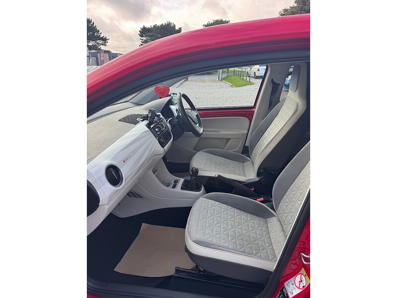 Used Volkswagen up! 2017 for sale - 76407108: Photo 14
