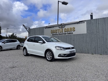 Used Volkswagen Polo 2015 for sale - 79435778: Photo