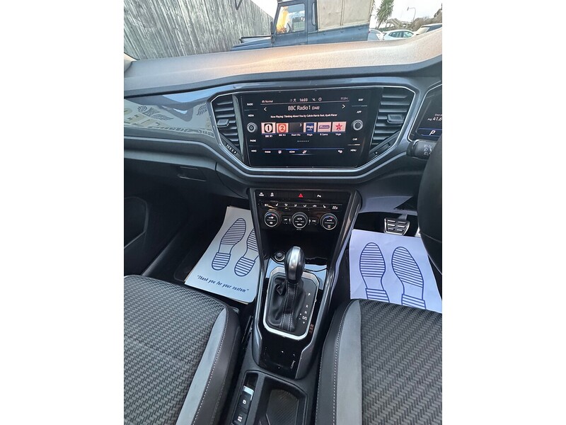 Used Volkswagen T-Roc 2021 for sale - 76784541: Photo 14