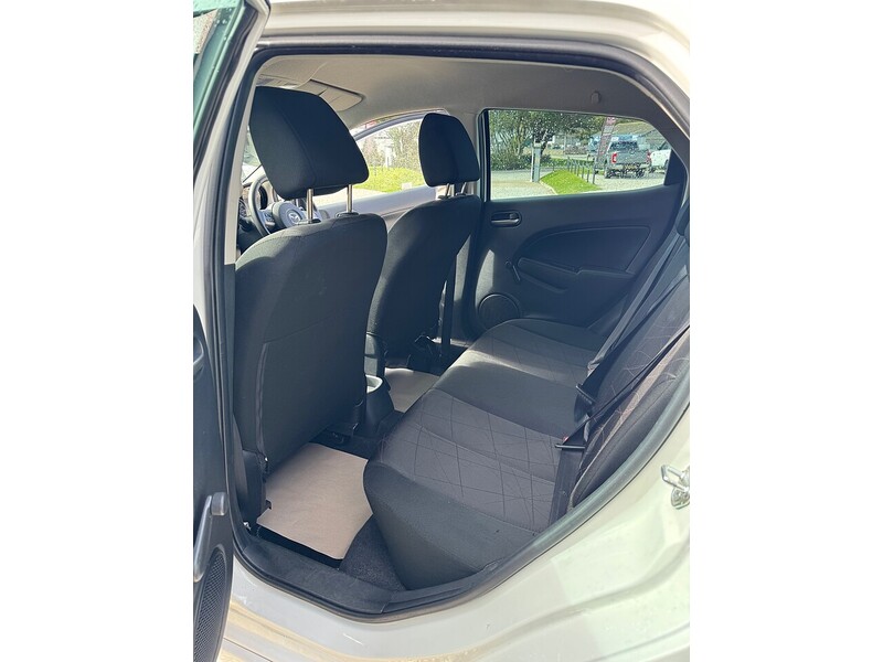 Used Mazda Mazda2 2013 for sale - 77086539: Photo 13