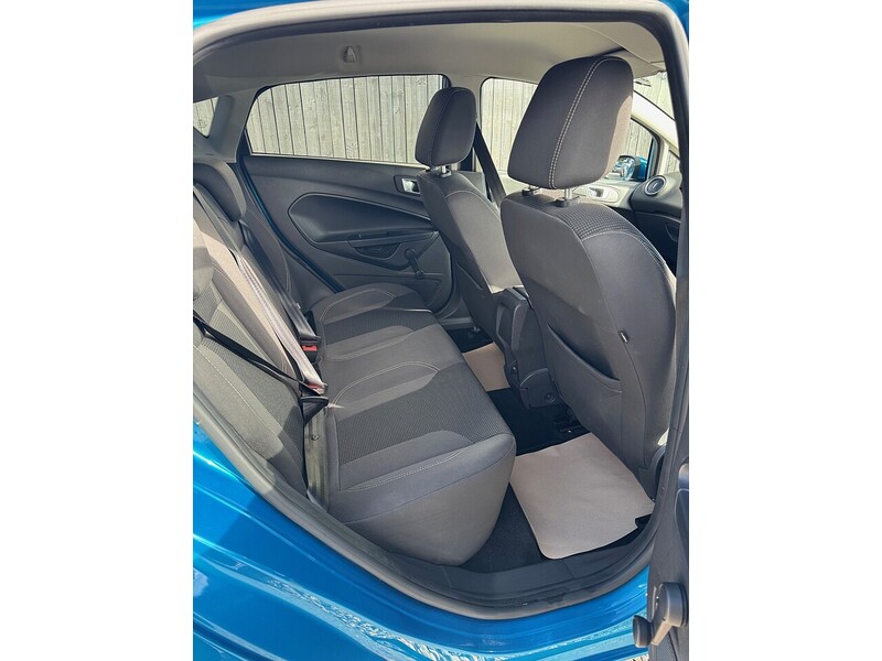 Used Ford Fiesta 2015 for sale - 76605300: Photo 15