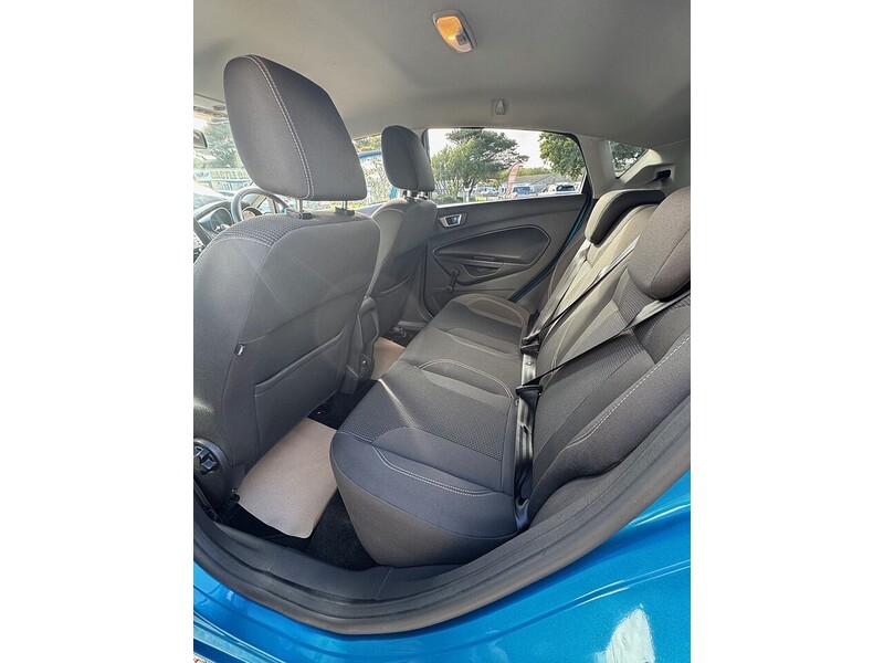 Used Ford Fiesta 2015 for sale - 76605300: Photo 17