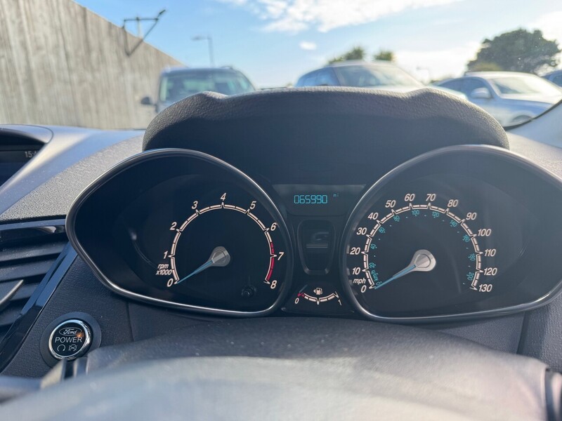 Used Ford Fiesta 2015 for sale - 76605300: Photo 19