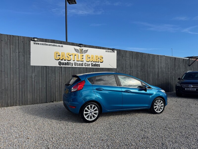 Used Ford Fiesta 2015 for sale - 76605300: Photo 23