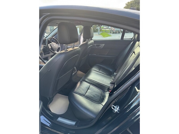 Used Jaguar XF 2015 for sale - 76148389: Photo 14