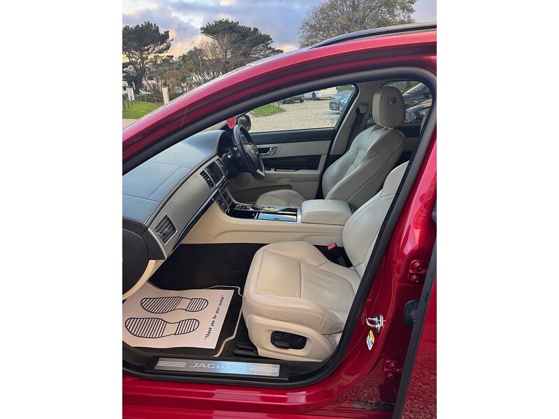 Used Jaguar XF 2014 for sale - 76784382: Photo 20