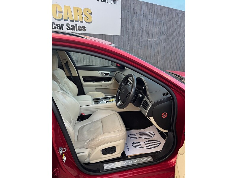 Used Jaguar XF 2014 for sale - 76784382: Photo 3