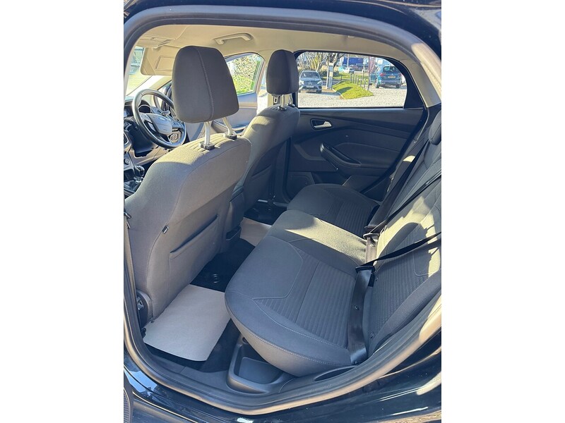 Used Ford Focus 2015 for sale - 76663641: Photo 13