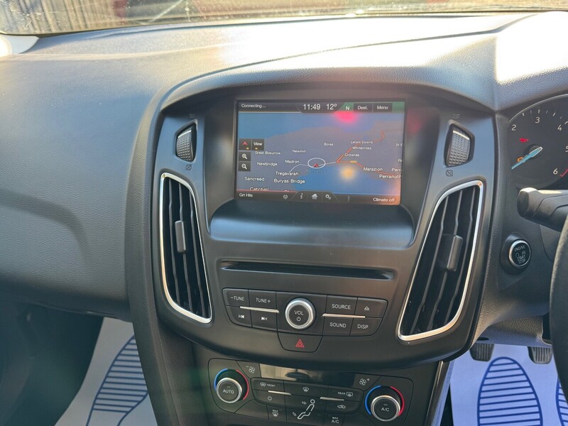 Used Ford Focus 2015 for sale - 76663641: Photo 17