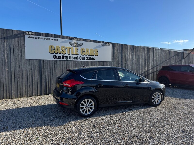 Used Ford Focus 2015 for sale - 76663641: Photo 21