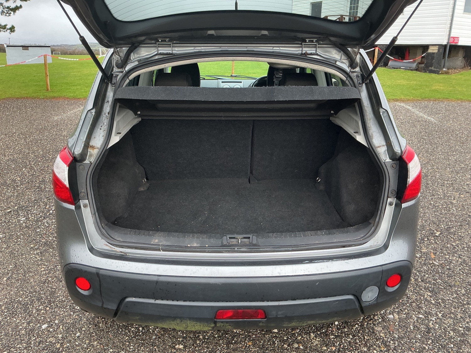 Used Nissan Qashqai 2011 for sale - 77189154: Photo 9