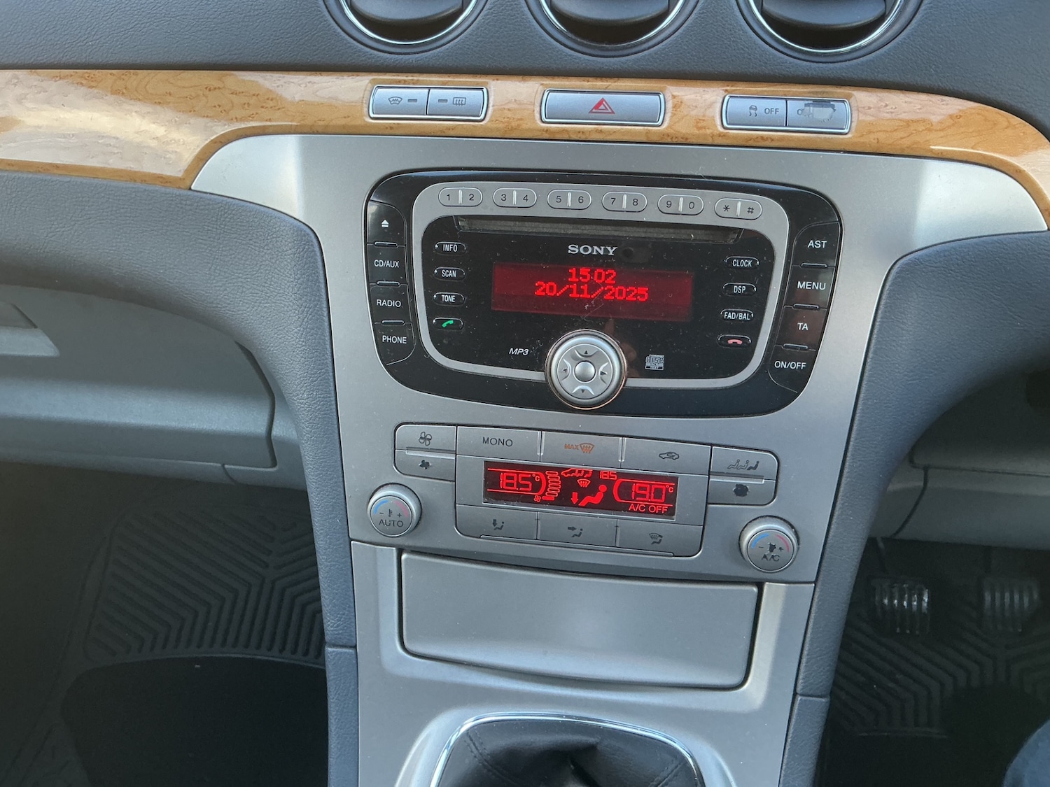 Used Ford Galaxy 2008 for sale - 76638738: Photo 15