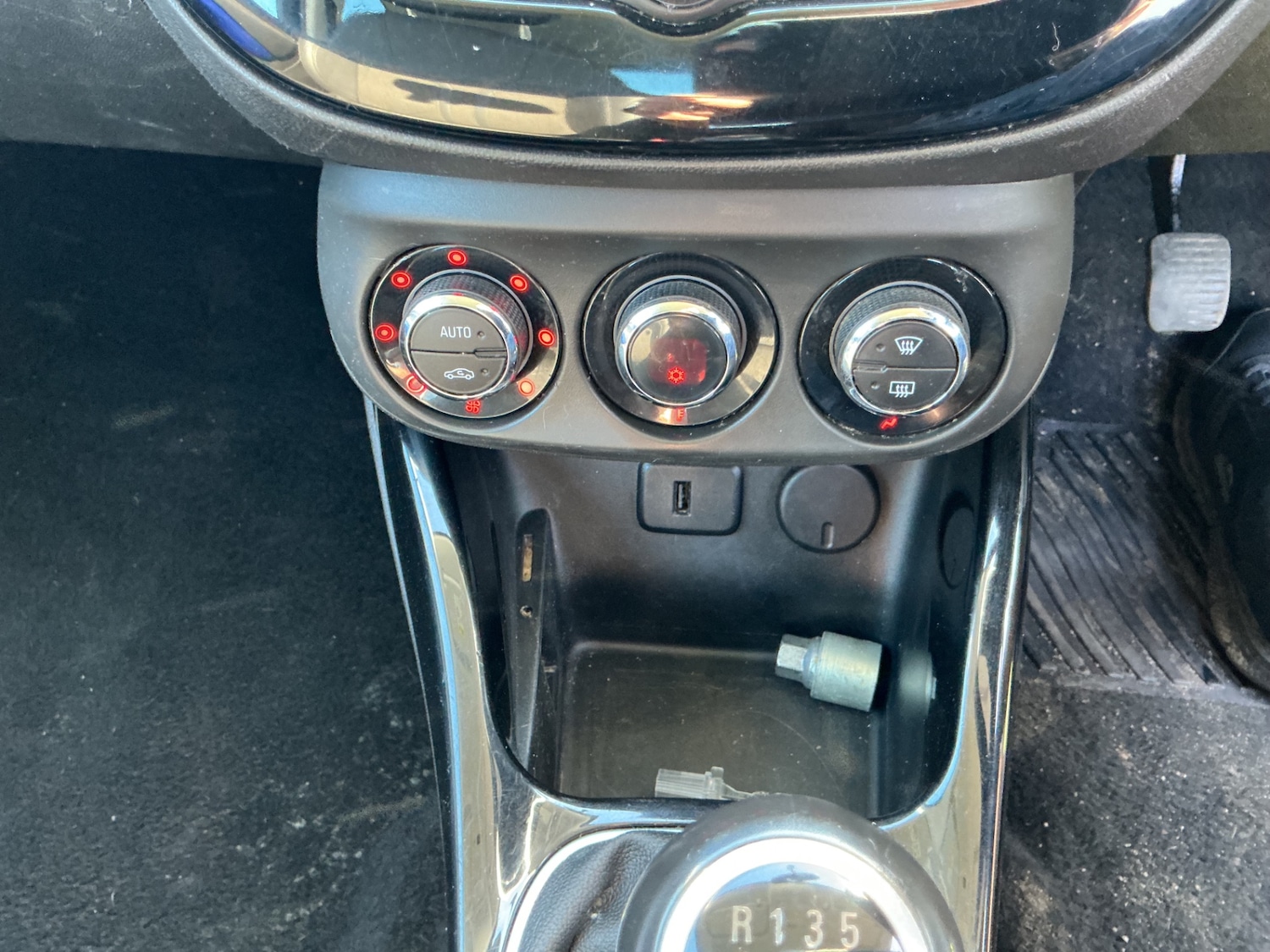 Used Vauxhall ADAM 2016 for sale - 77934421: Photo 13