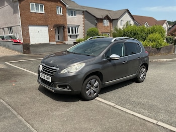 Used Peugeot 2008 2014 for sale - 79025204: Photo