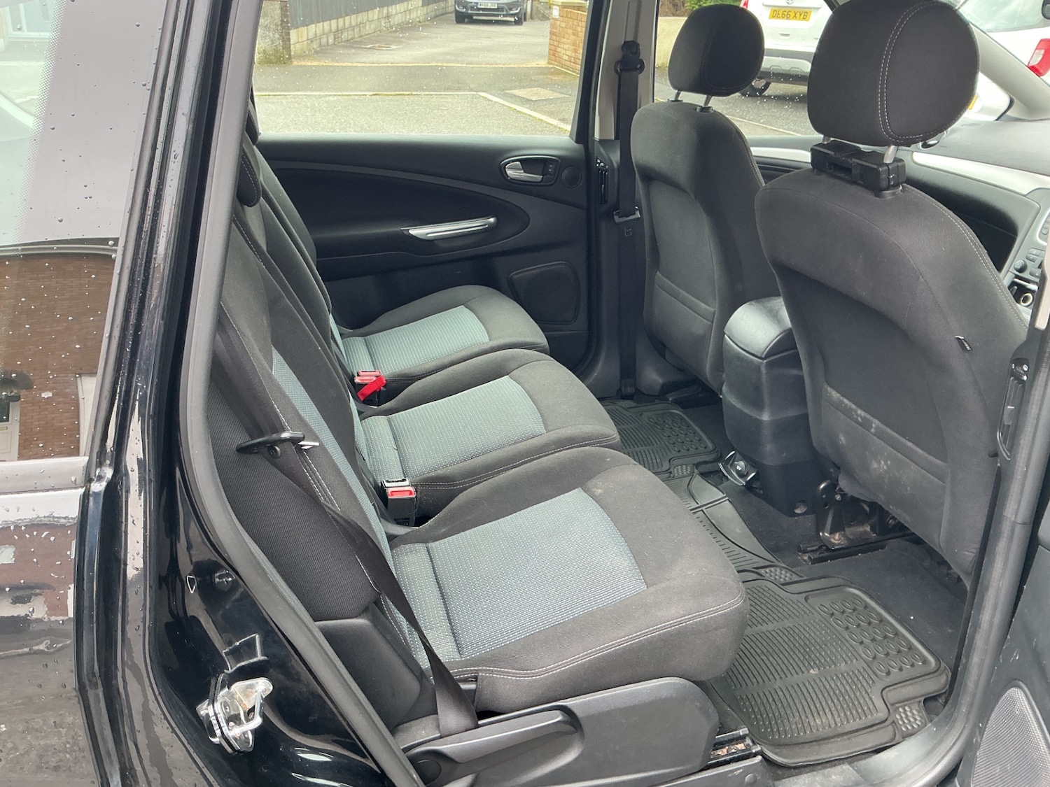 Used Ford S-Max 2014 for sale - 77915790: Photo 11