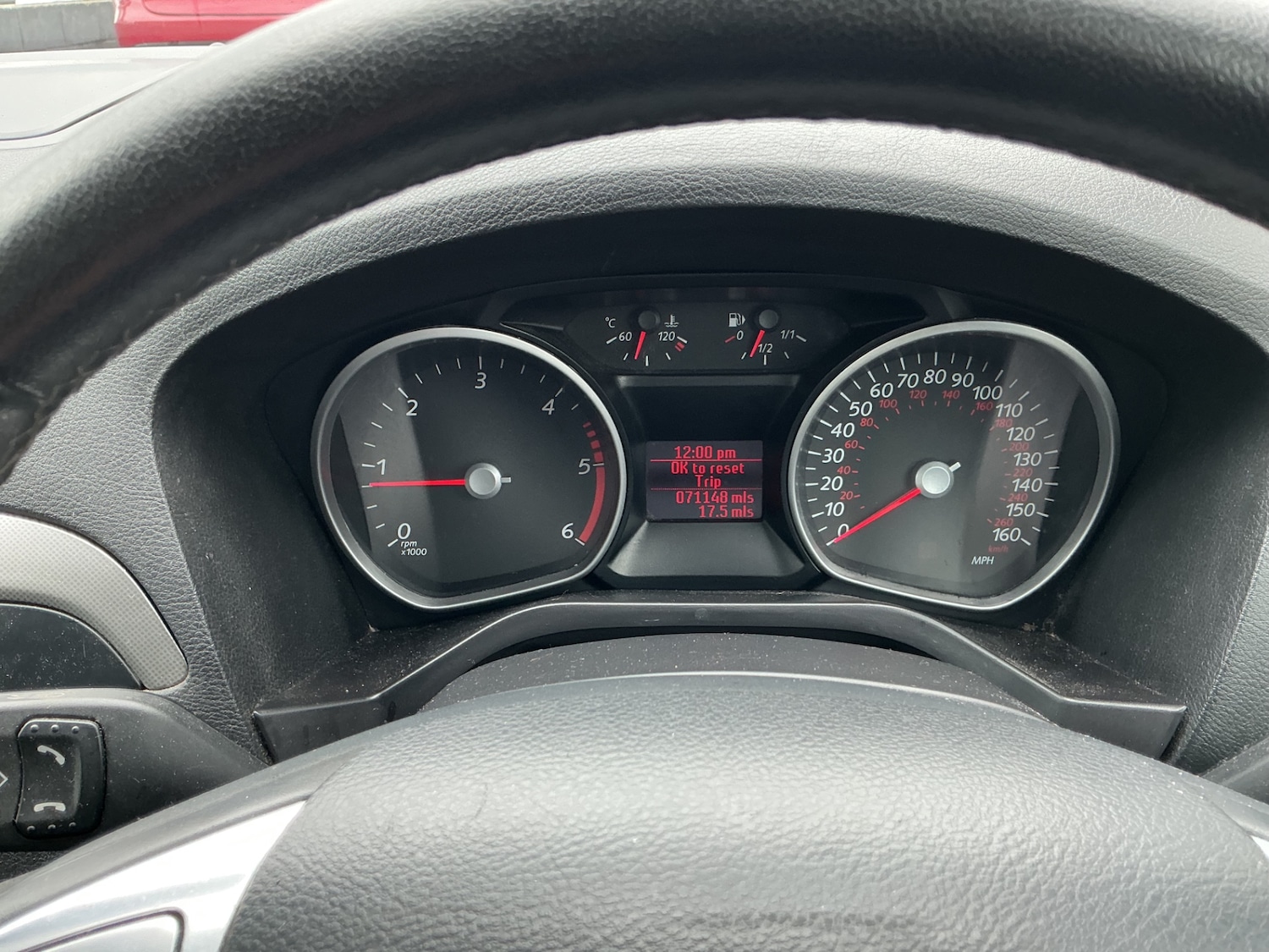 Used Ford S-Max 2014 for sale - 77915790: Photo 17