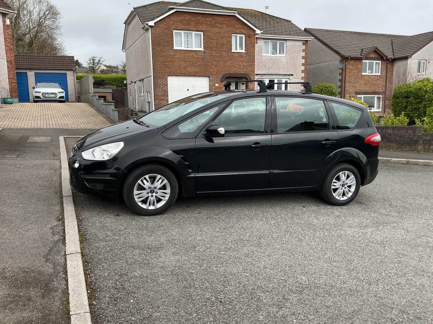 Used Ford S-Max 2014 for sale - 77915790: Photo 5