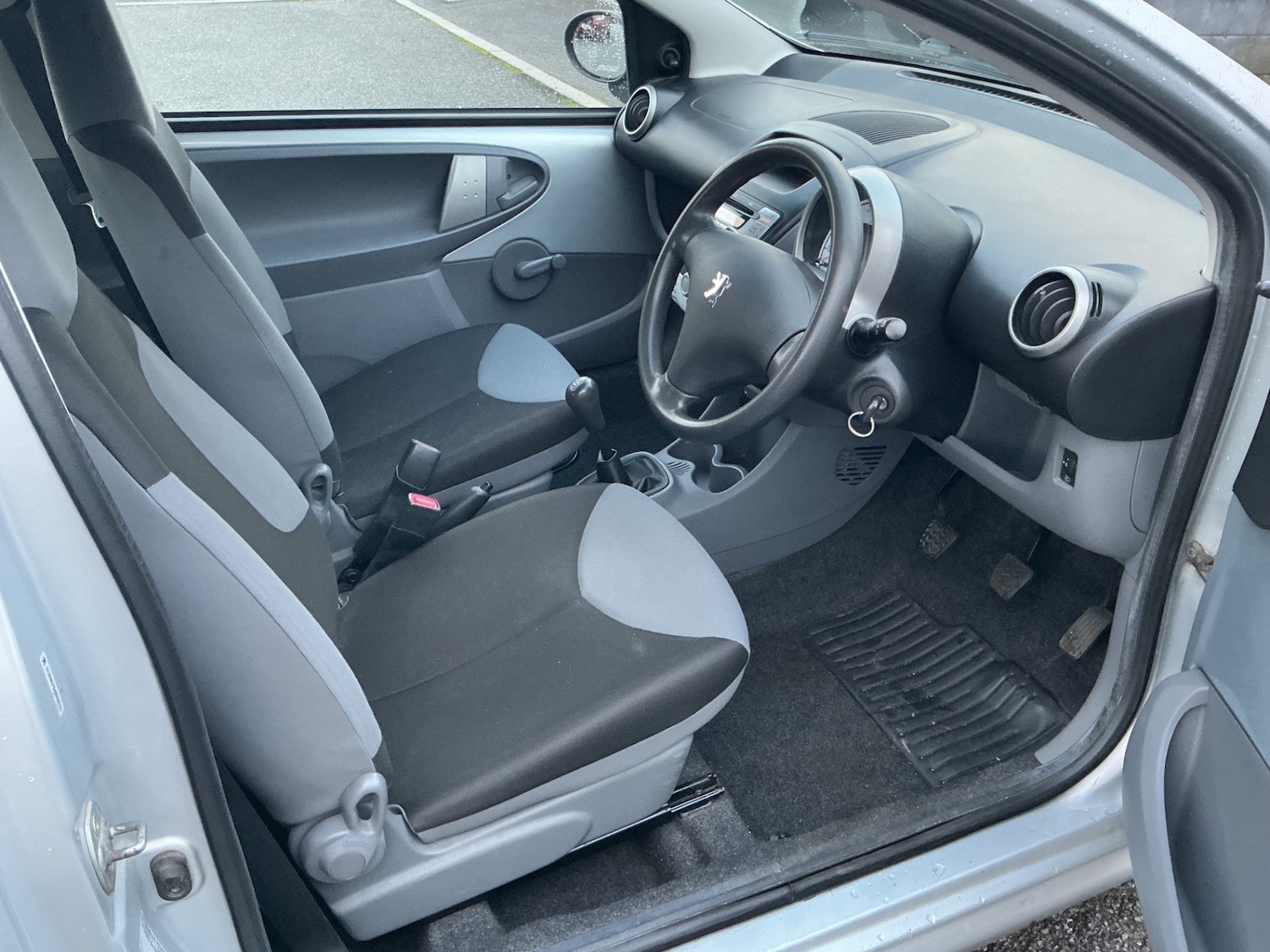 Used Peugeot 107 2012 for sale - 76507776: Photo 9