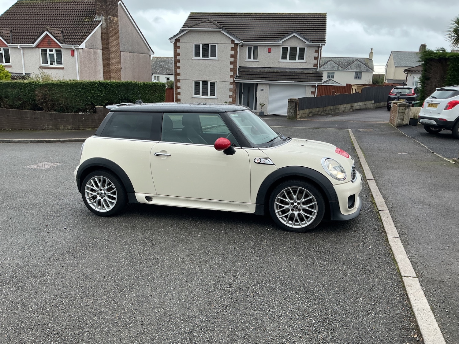 Used MINI Hatch 2011 for sale - 76449327: Photo 1