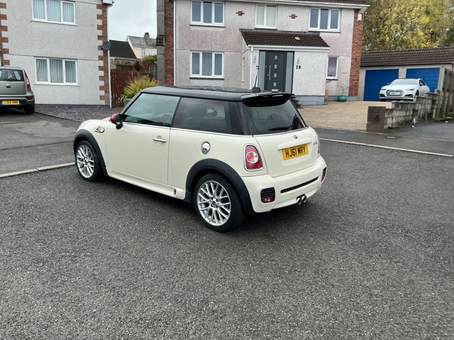 Used MINI Hatch 2011 for sale - 76449327: Photo 6