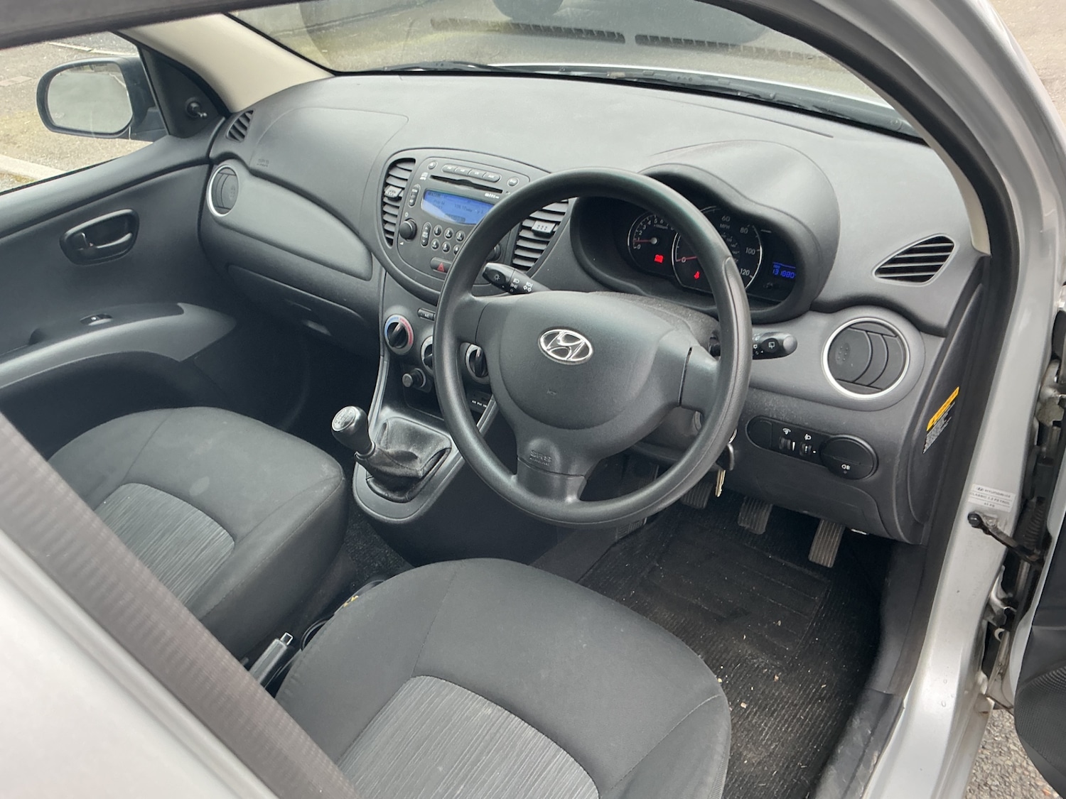 Used Hyundai i10 2012 for sale - 77681326: Photo 12