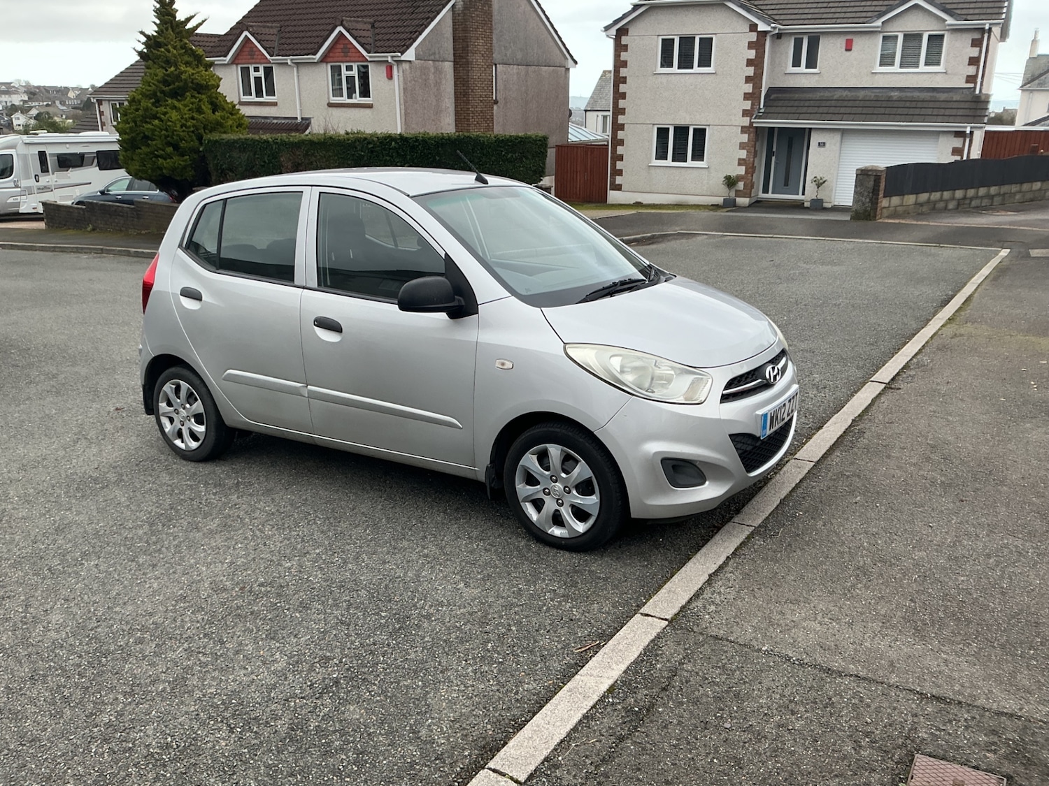 Used Hyundai i10 2012 for sale - 77681326: Photo 2