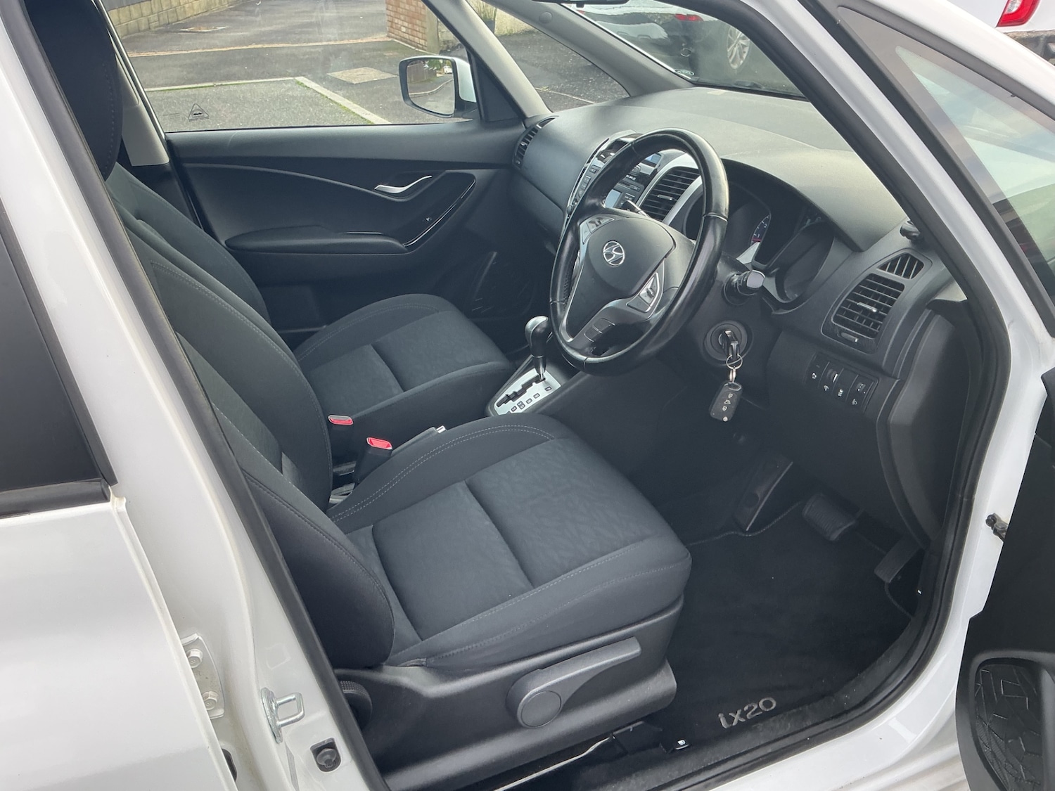 Used Hyundai Ix20 2015 for sale - 76590092: Photo 11