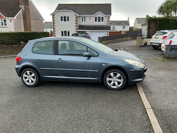 Peugeot 307 feature image