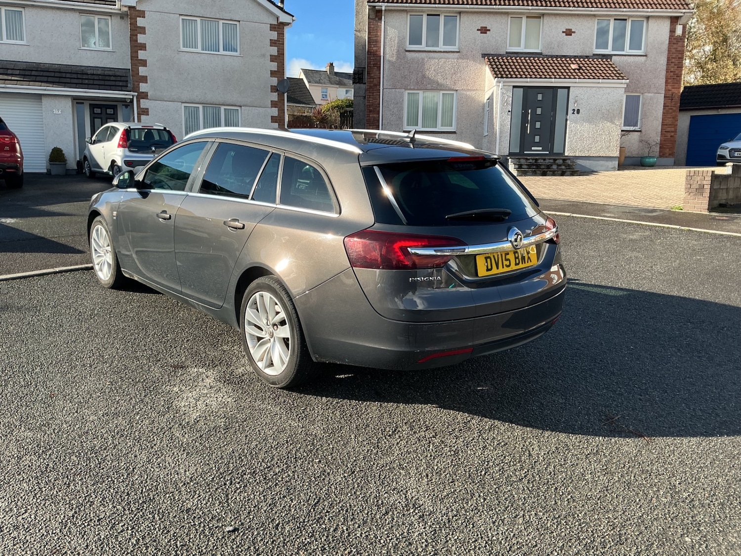 Used Vauxhall Insignia 2015 for sale - 76531800: Photo 2