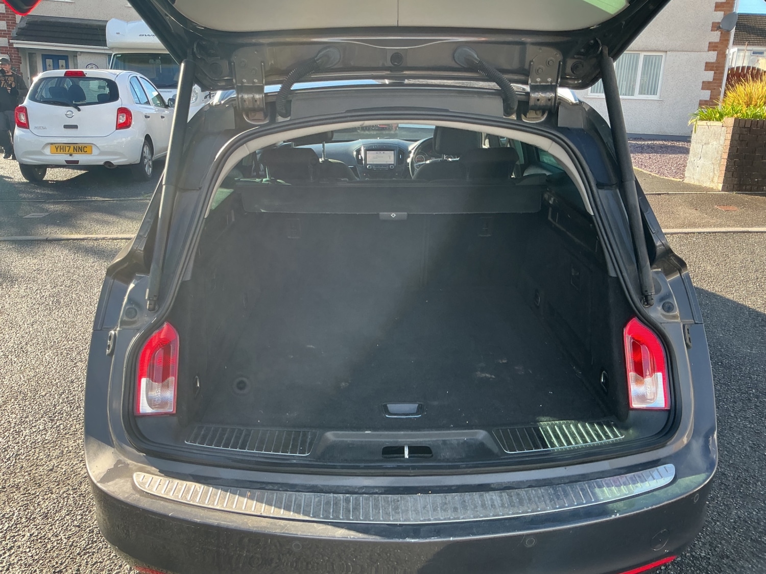 Used Vauxhall Insignia 2015 for sale - 76531800: Photo 9