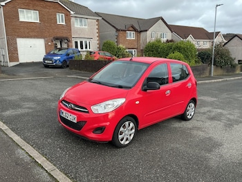 Used Hyundai i10 2012 for sale - 76940477: Photo