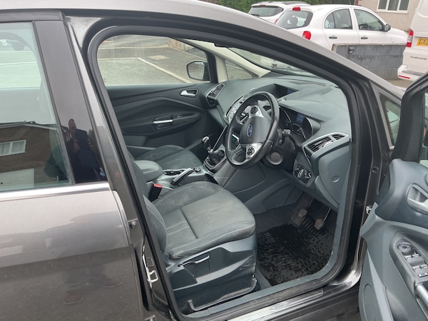 Used Ford C-Max 2015 for sale - 76231989: Photo 11