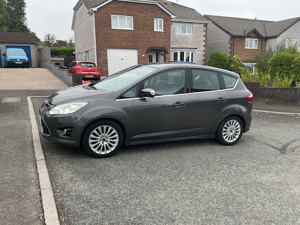 Used Ford C-Max 2015 for sale - 76231989: Photo 5