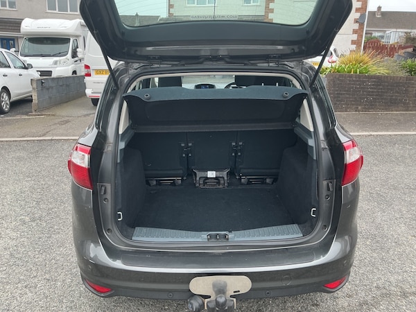Used Ford C-Max 2015 for sale - 76231989: Photo 9