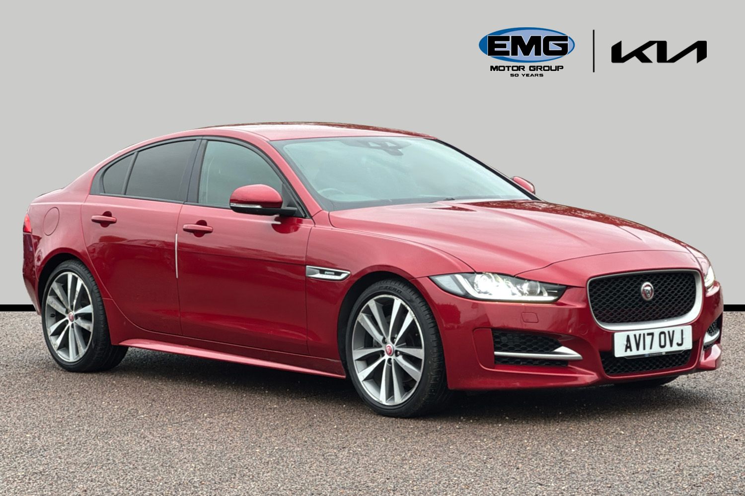Used Jaguar XE 2017 for sale - 76732626: Photo 1