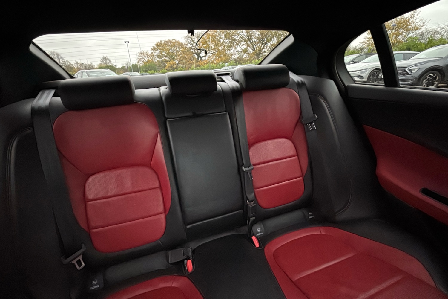 Used Jaguar XE 2017 for sale - 76732626: Photo 12