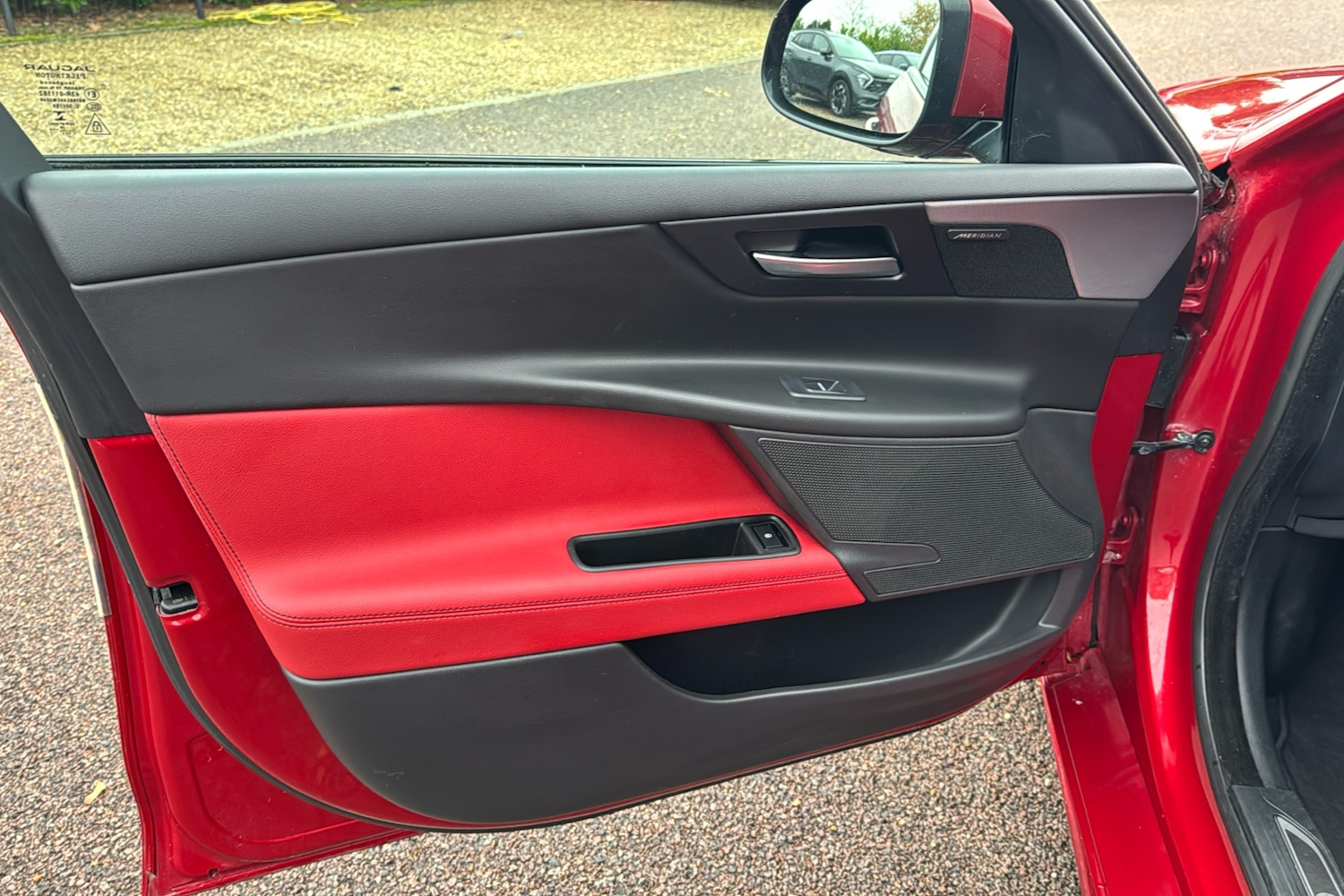 Used Jaguar XE 2017 for sale - 76732626: Photo 42