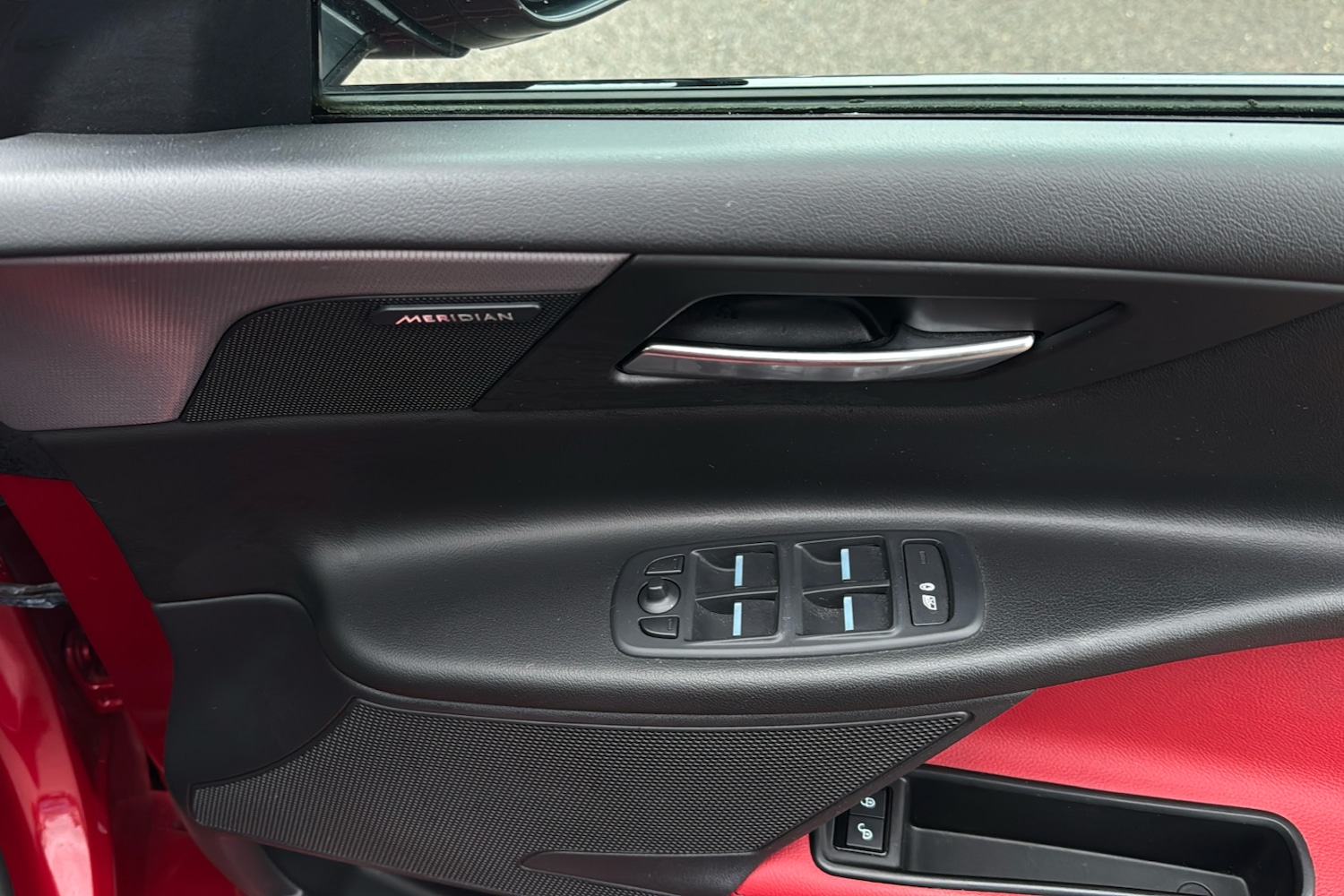 Used Jaguar XE 2017 for sale - 76732626: Photo 47