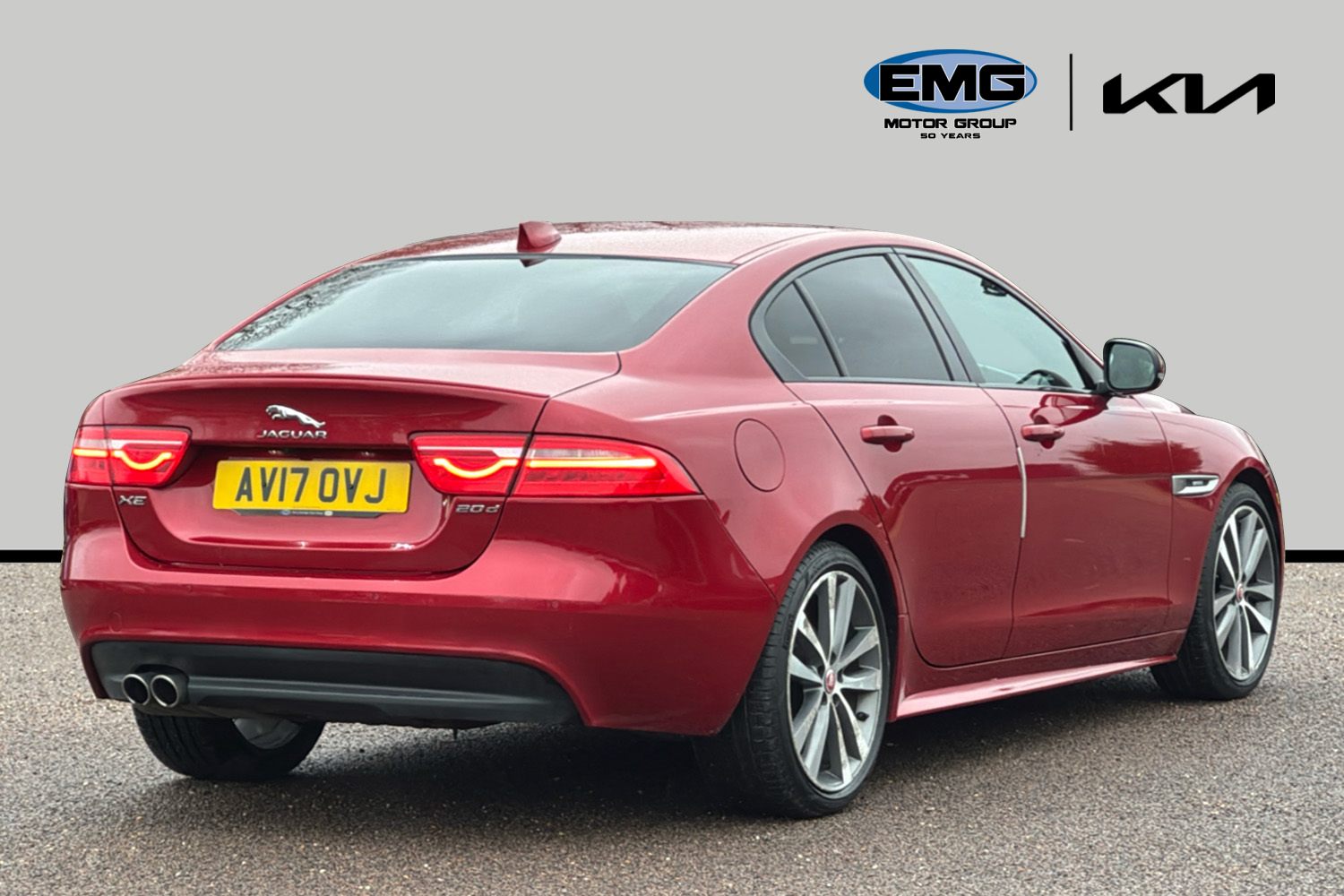 Used Jaguar XE 2017 for sale - 76732626: Photo 7