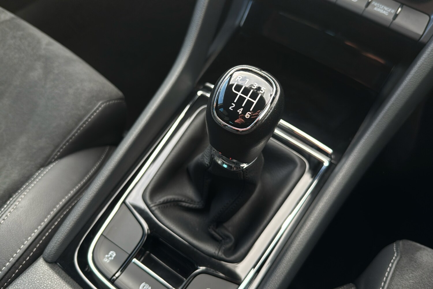 Used Skoda Karoq 2022 for sale - 76624862: Photo 13