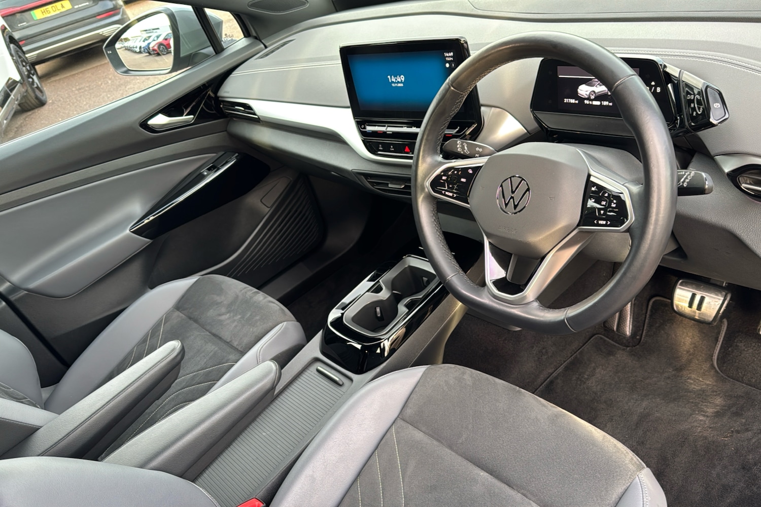 Used Volkswagen ID.4 2022 for sale - 76541104: Photo 10