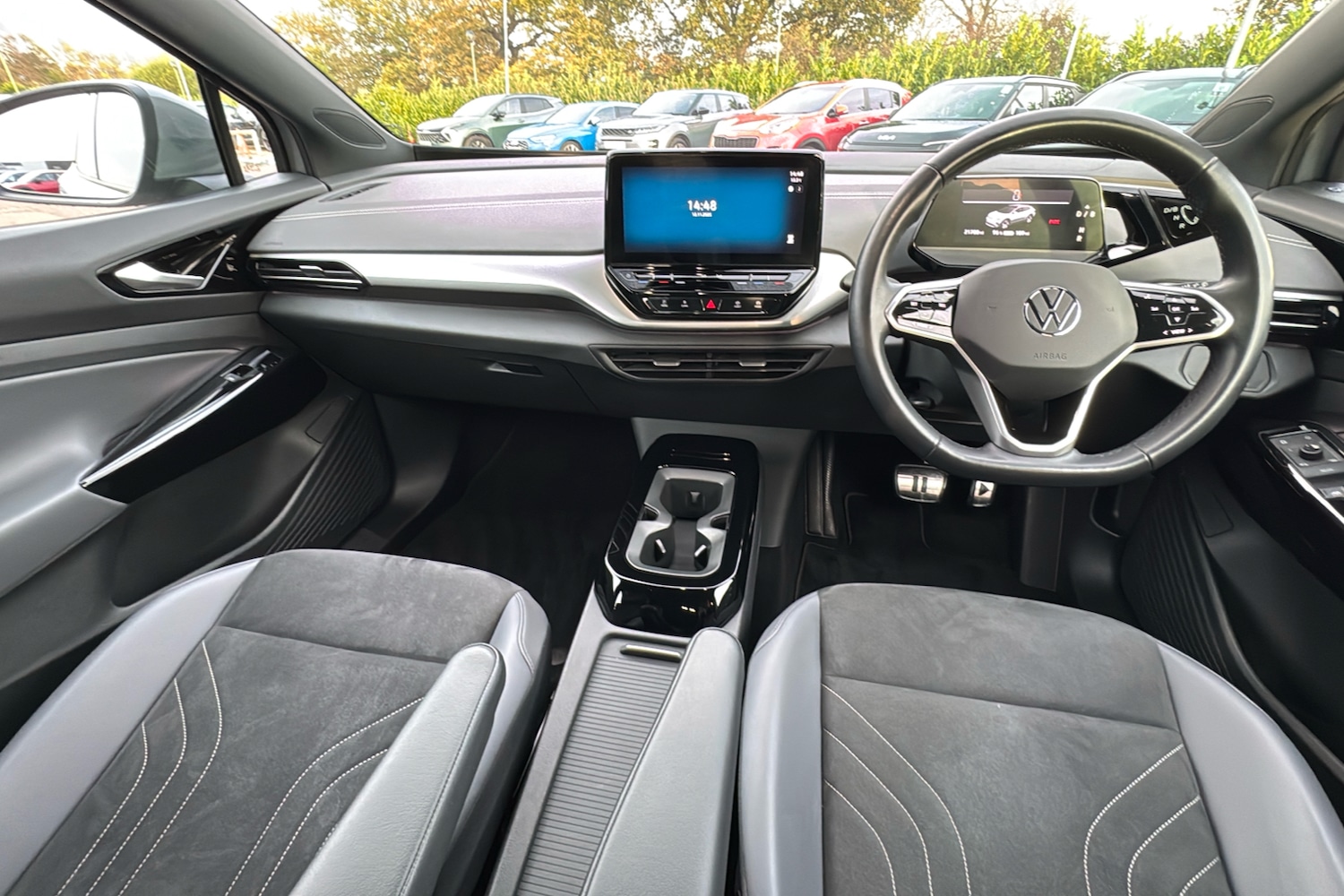 Used Volkswagen ID.4 2022 for sale - 76541104: Photo 9