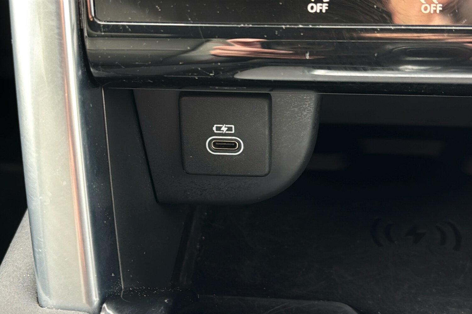 Used Land Rover Discovery Sport 2023 for sale - 76488239: Photo 22