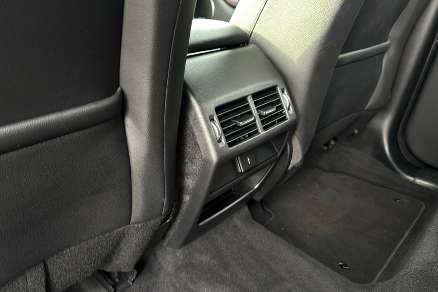 Used Land Rover Discovery Sport 2023 for sale - 76488239: Photo 38