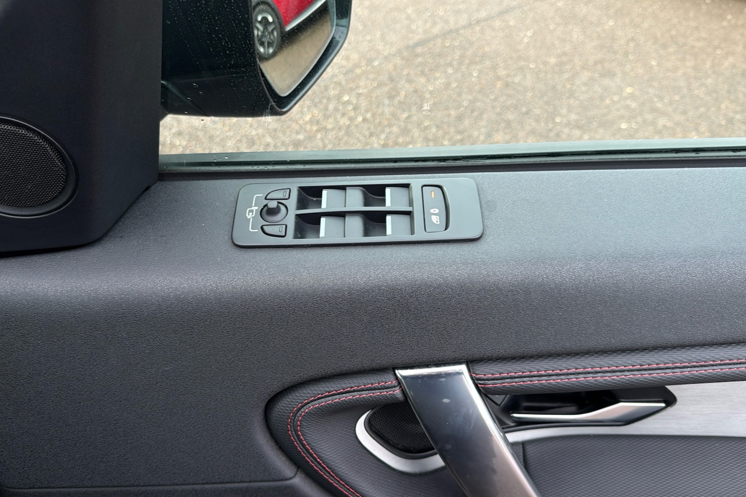 Used Land Rover Discovery Sport 2023 for sale - 76488239: Photo 45