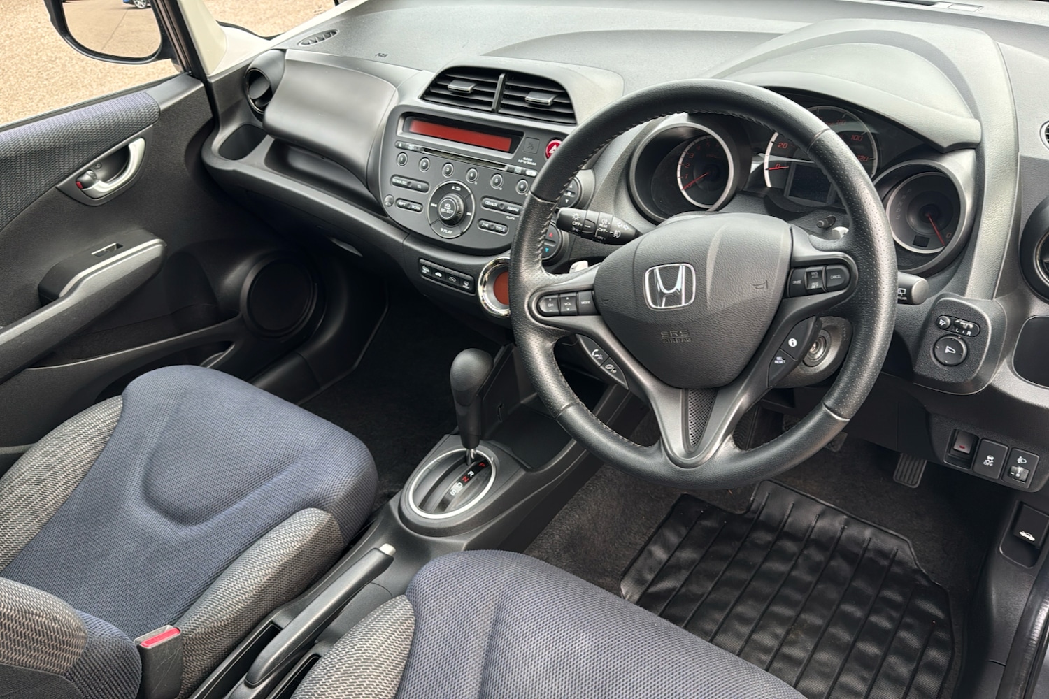 Used Honda Jazz 2014 for sale - 78027022: Photo 10