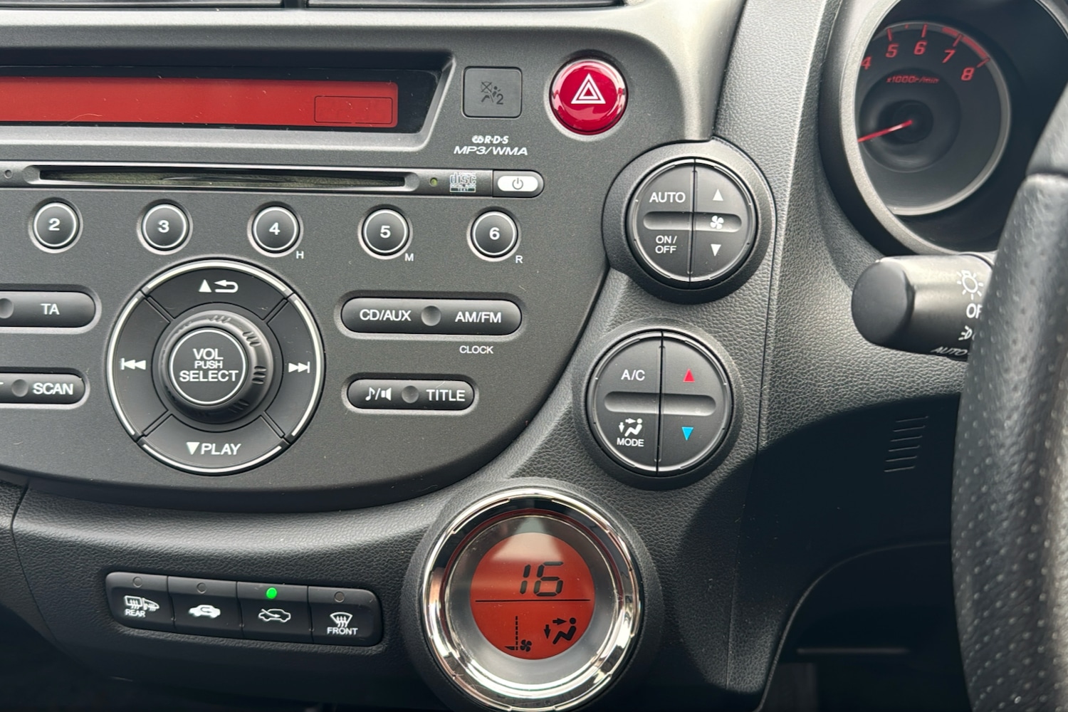 Used Honda Jazz 2014 for sale - 78027022: Photo 16