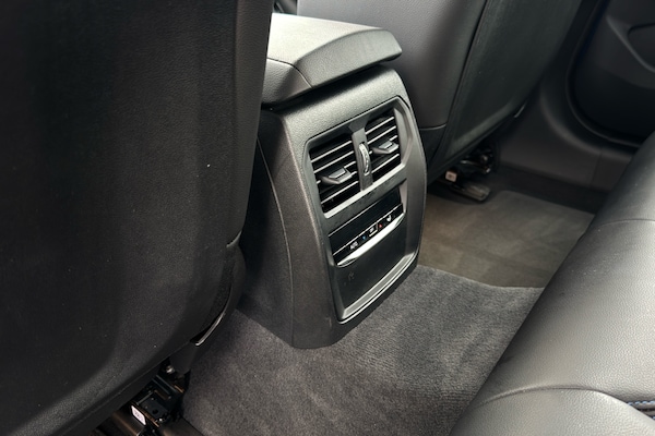Used BMW i4 2022 for sale - 75993599: Photo 41